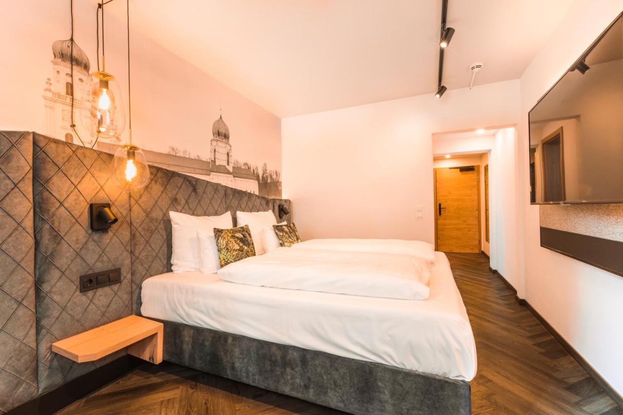 Hotel-Restaurant Am Paulusbogen Passau Bagian luar foto