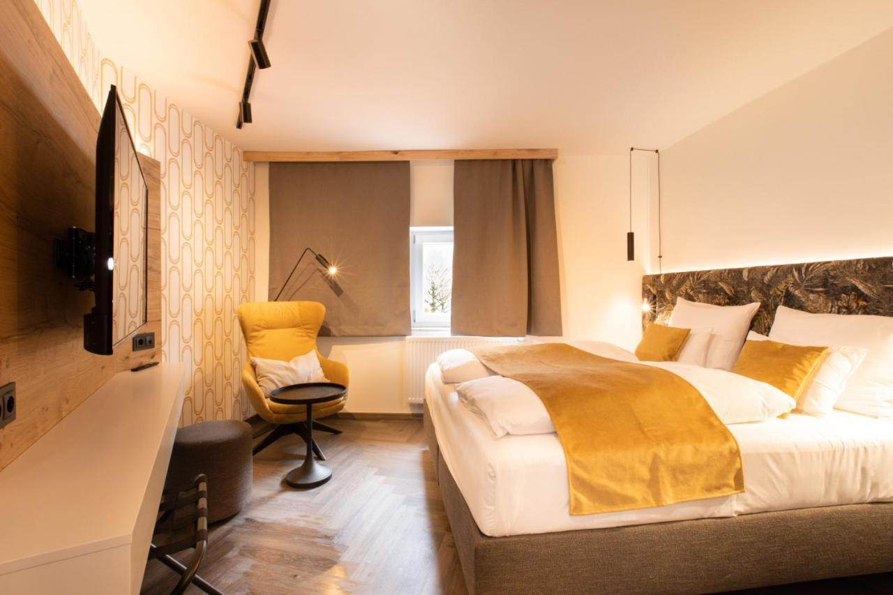 Hotel-Restaurant Am Paulusbogen Passau Bagian luar foto