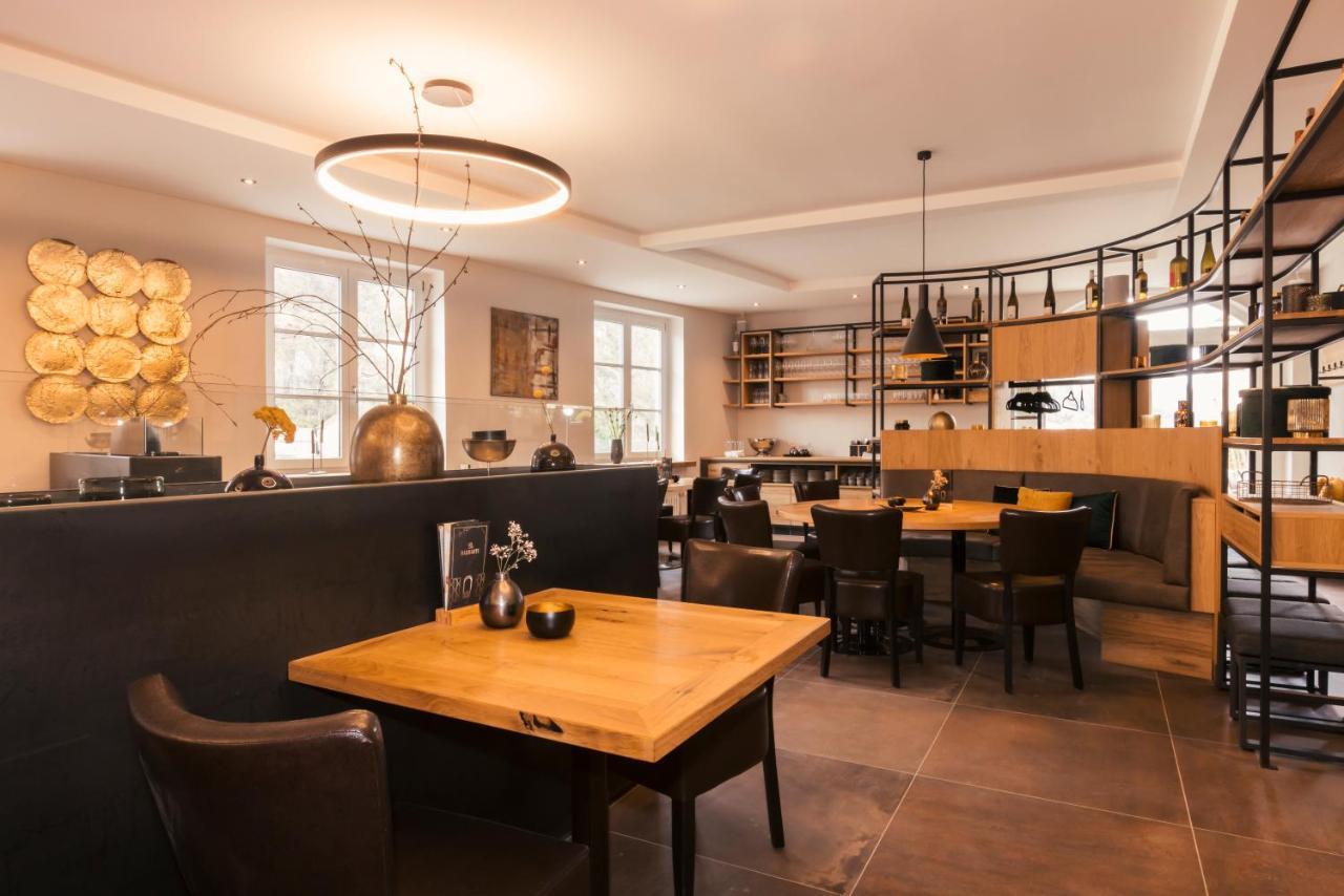 Hotel-Restaurant Am Paulusbogen Passau Bagian luar foto